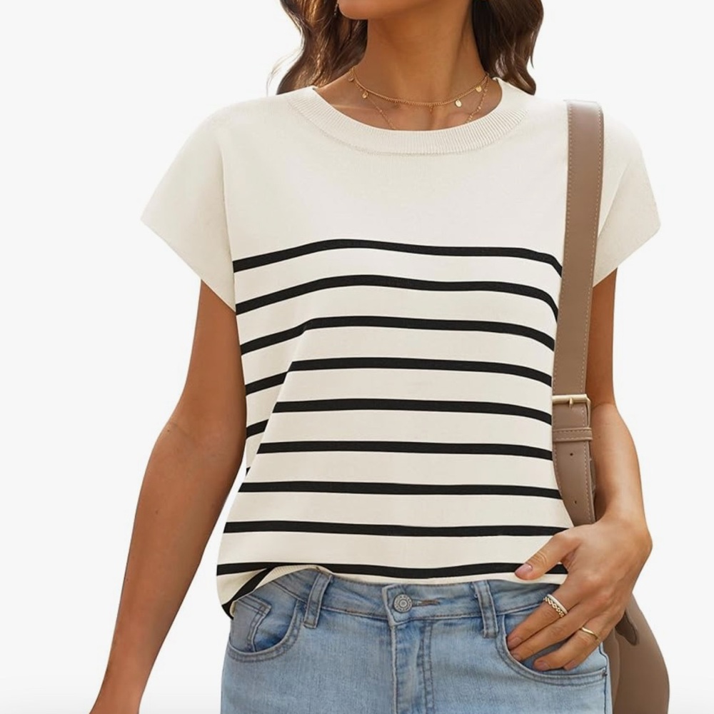 Mirol Women's Knit Top NWT Cap Sleeves, Stretch, Black & White Stripes, Size XL.